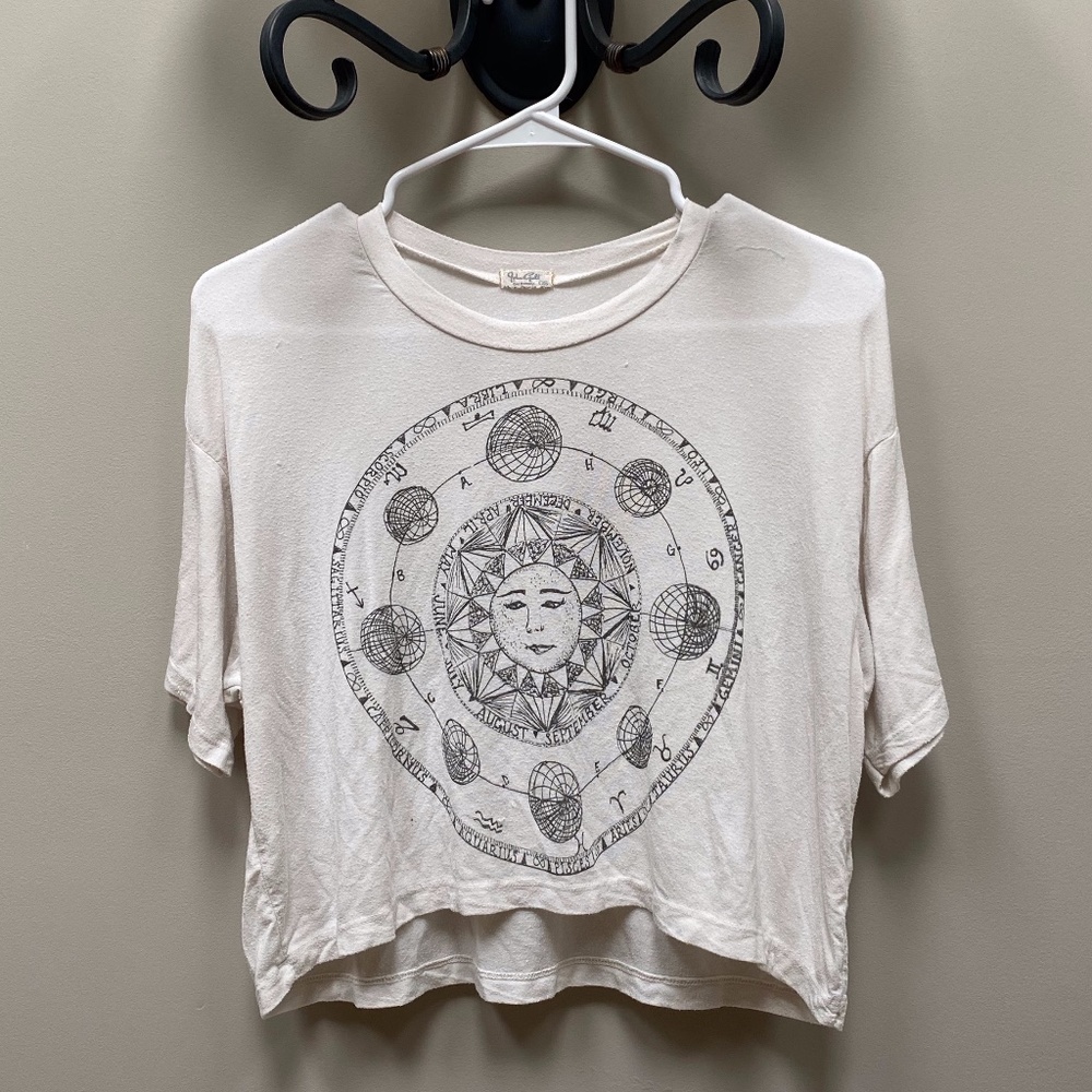 Brandy Melville graphic tee SOFT